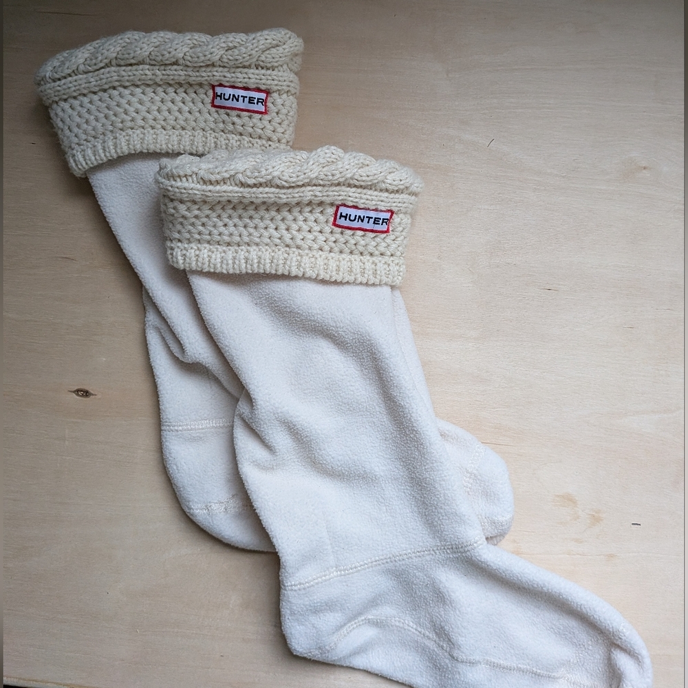 Hunter Boot Cable Knit Socks 🤍